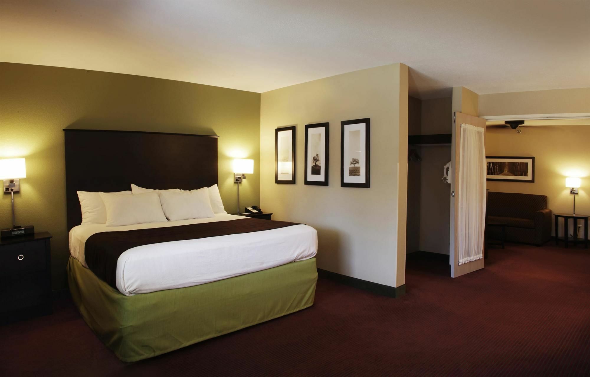 Americinn By Wyndham Okoboji Dış mekan fotoğraf